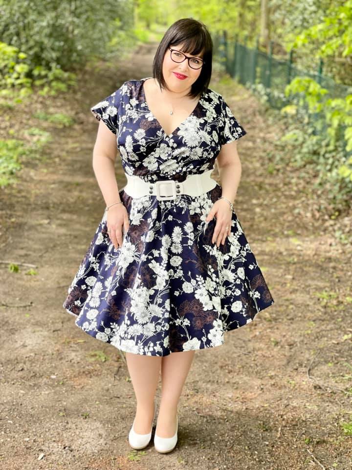 schnittmuster-kleid-fuer-damen-meine-sevilla-valencia-Christine-Gralow