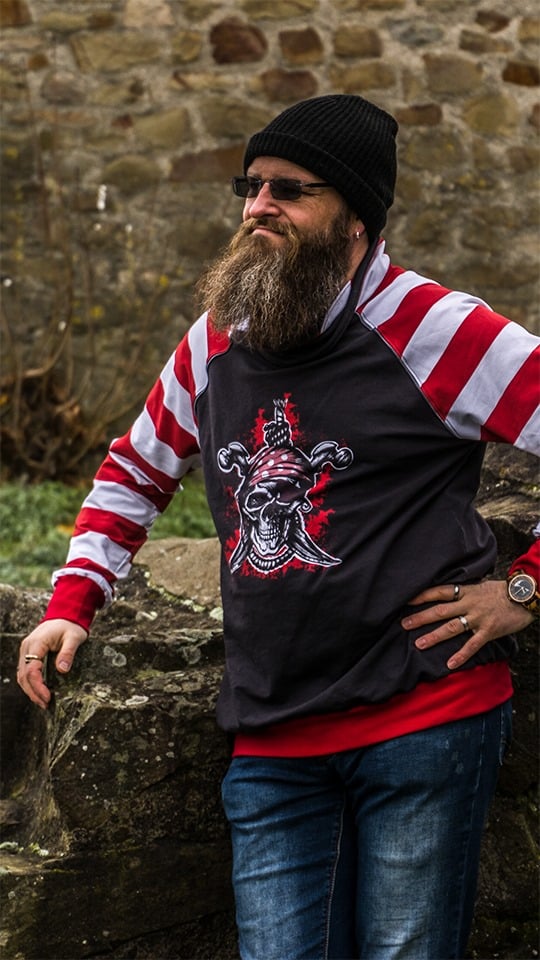 schnittmuster-hoodie-fuer-herren-naehanleitung-von-meine-herzenswelt