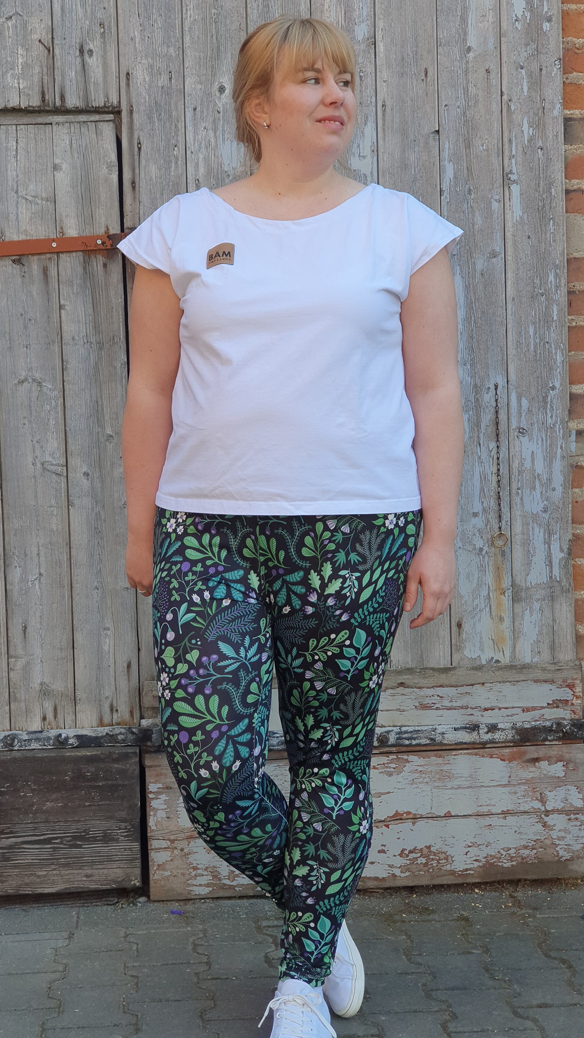 schnittmuster-leggings-fuer-damen-von-meine-herzenswelt