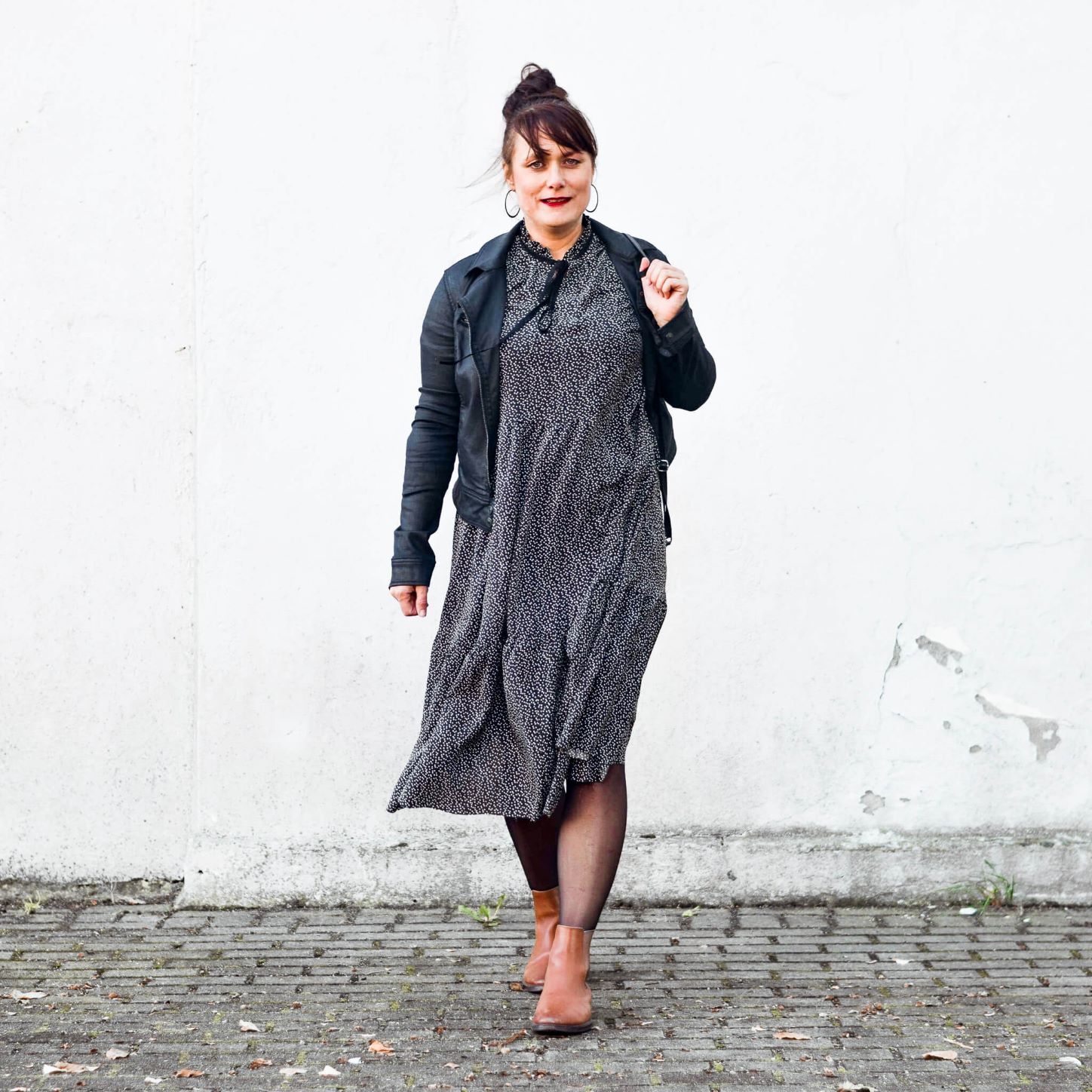 schnittmuster-kleid-fuer-damen-naehanleitung-von-meine-herzenswelt