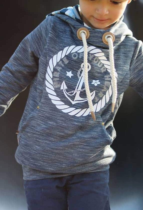 dein_Manuc_Hoodie_Pullover-Nähanleitung_Schnittmuster_meine_Herzenswelt