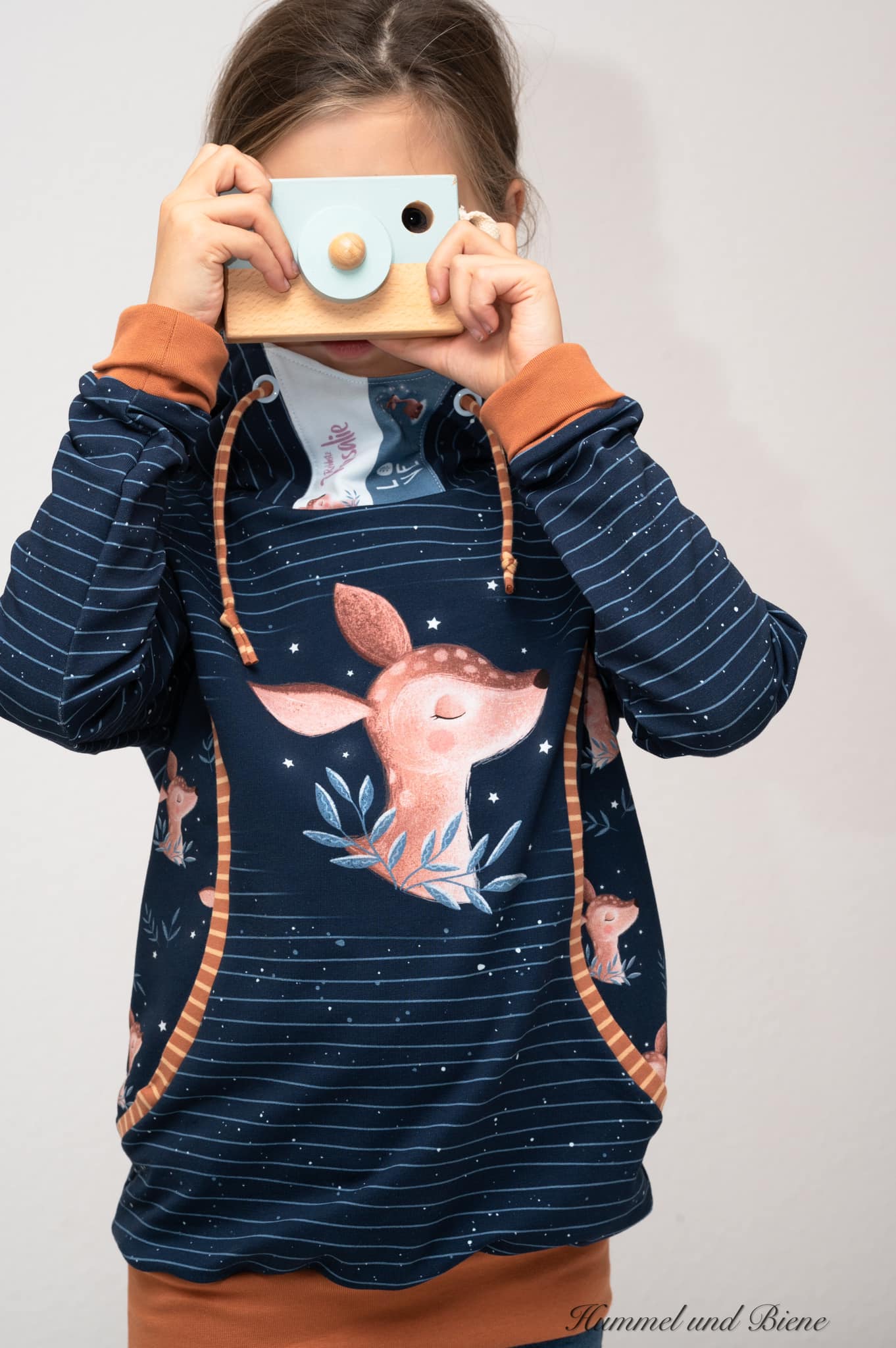 dein_Manuc_Hoodie_Pullover-Nähanleitung_Schnittmuster_meine_Herzenswelt