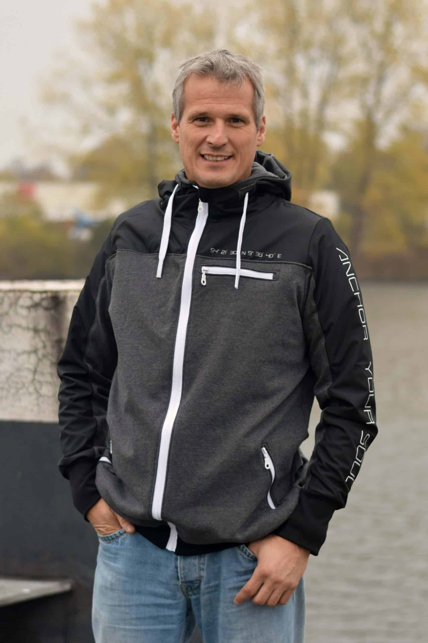 Sweatjacke für Herren - Paco - Schnittmuster - Nähen - Meine Herzenswelt