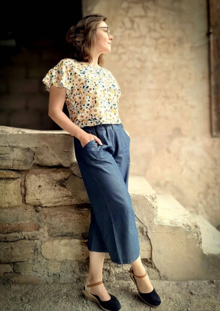 25 32 Sommeroutfit für Damen nähen Kundenbeispiel Rock, Hose und Shirt Inspiration Nähen Schnittmuster Meine Herzenswelt (9)