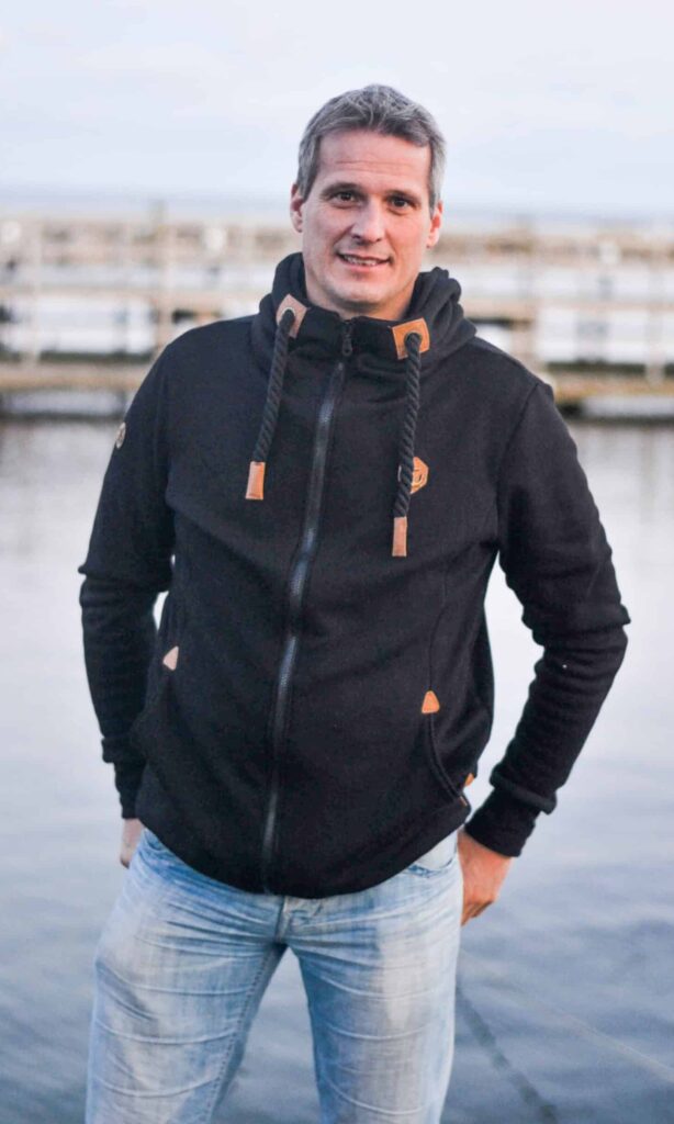 Sweatjacke für Herren - sein Manuc - Schnittmuster - Nähen - Meine Herzenswelt