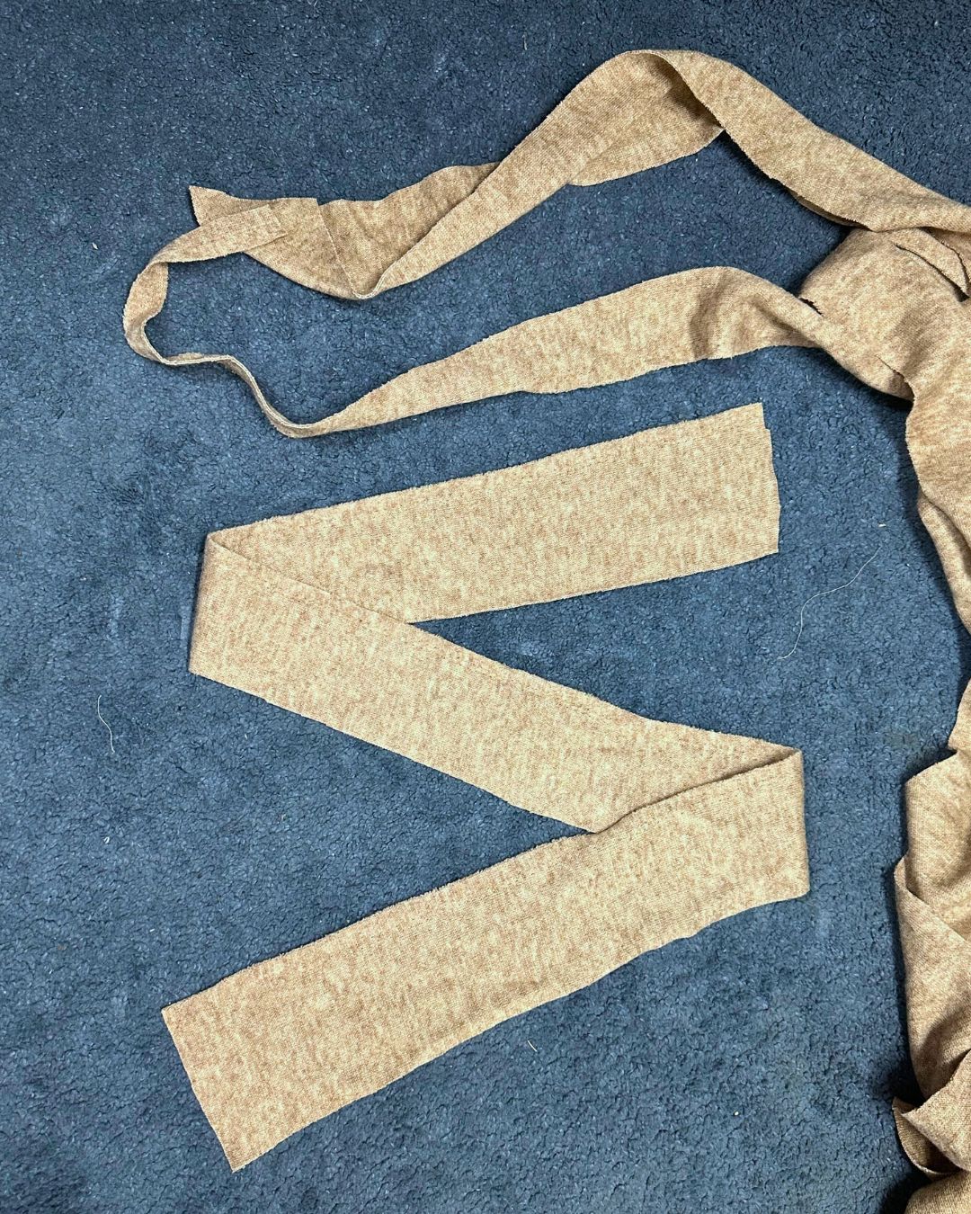 Miniscarf nähen Minischal nähen Tutorial Anleitung Nähen aus Stoffresten Meine Herzenswelt