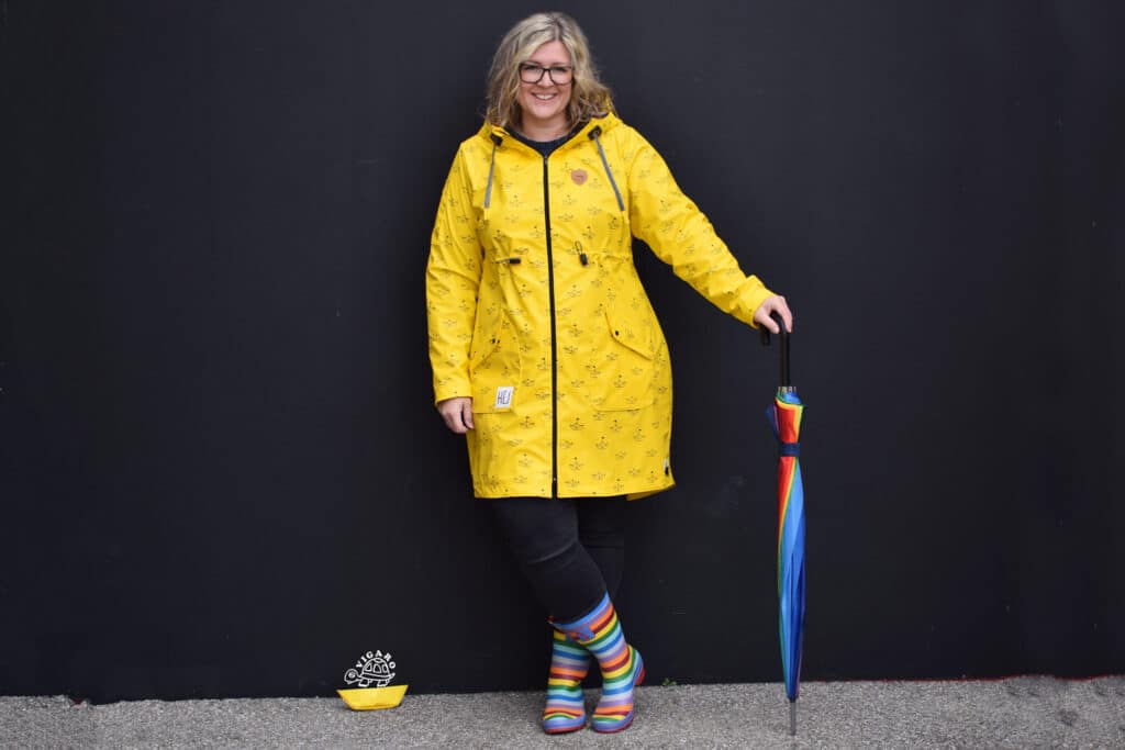 Regenmantel nähen für Damen - Regenjacke nähen - Softshellmantel Carry - Schnittmuster - Meine Herzenswelt - Victoria Steinbichler