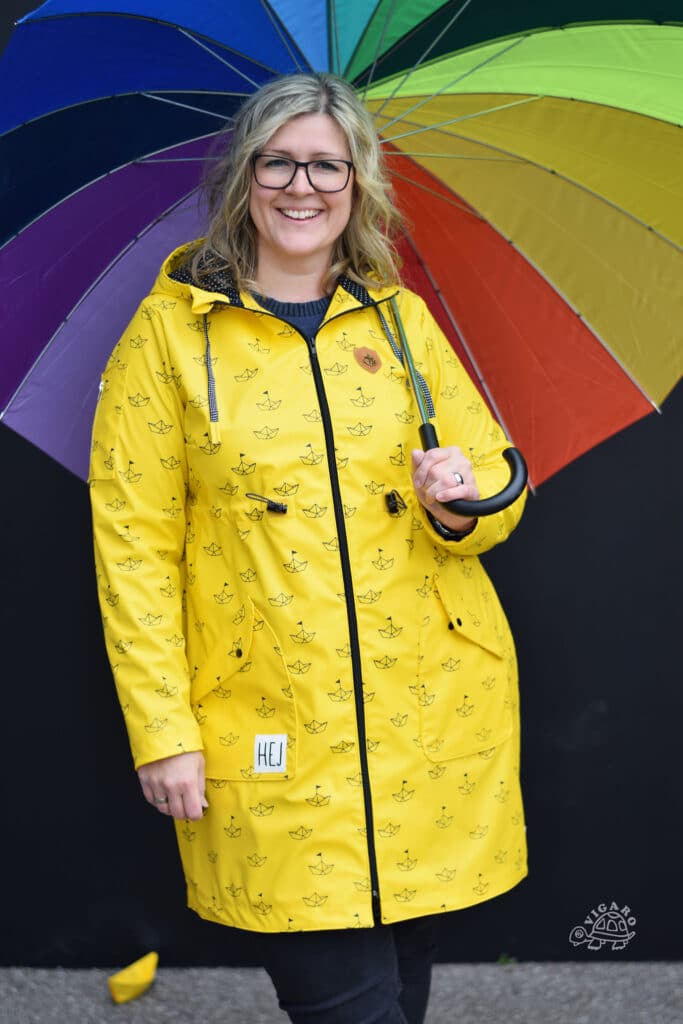 Regenmantel nähen für Damen - Regenjacke nähen - Softshellmantel Carry - Schnittmuster - Meine Herzenswelt - Victoria Steinbichler